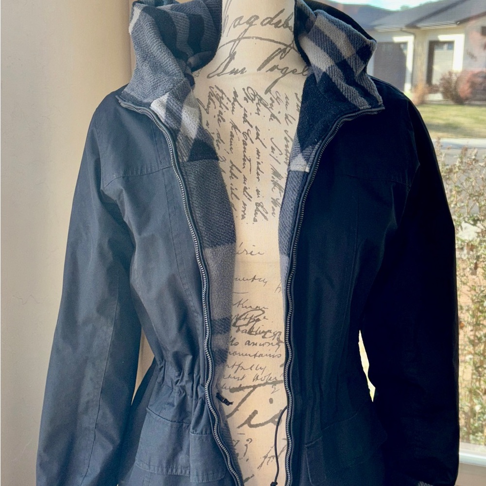 Reversible Black Utility Jacket Women’s Size 8 Plaid Lined Lightweight Coat